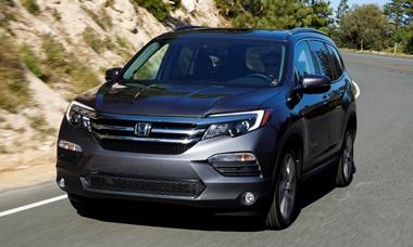 2017 Honda Pilot Comparison