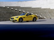 2020 Mercedes-Benz SLC 300